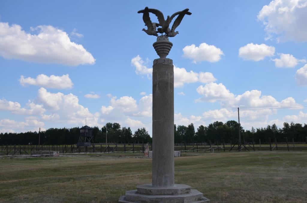 Photo 05 Column Three Eagles