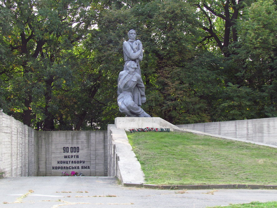 Photo 03 Khorol Pit Memorial